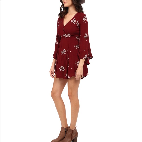 Free People flutter sleeve mini boho dress size 2 - Picture 7 of 7